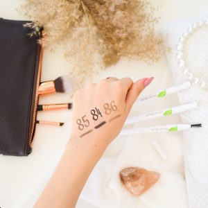 Felicea  Naturalna kredka do brwi  85 Medium Brown